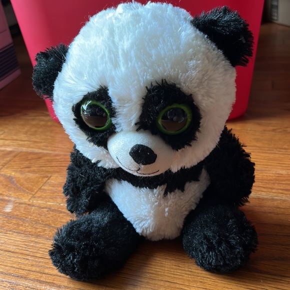 Panda bears - Picture 3 of 5